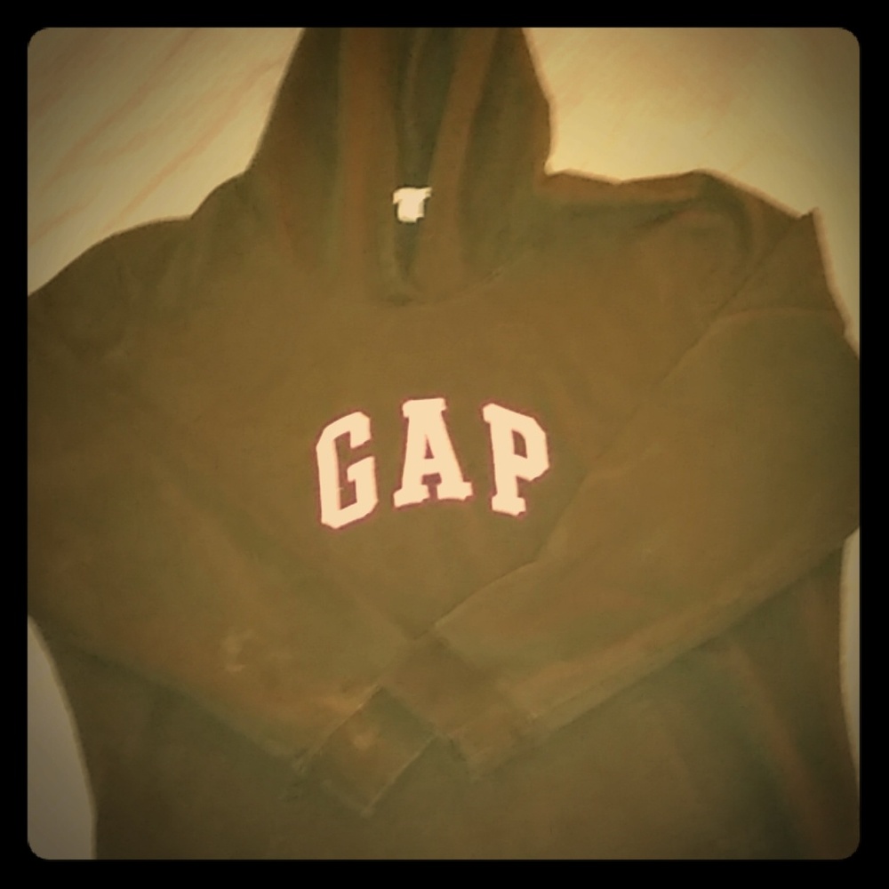 Gap sweatshirt